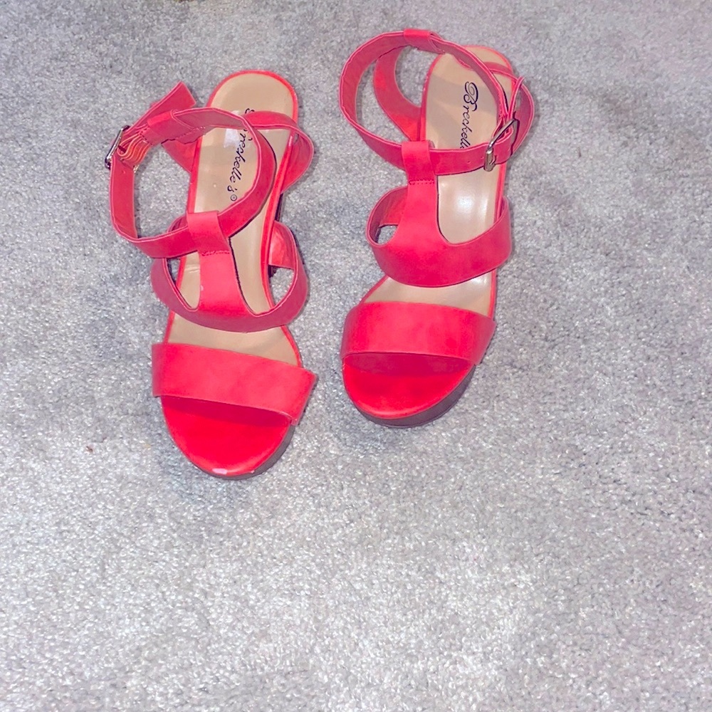 Coral strapy sandals wooden platform ankle straps block heel high s 10